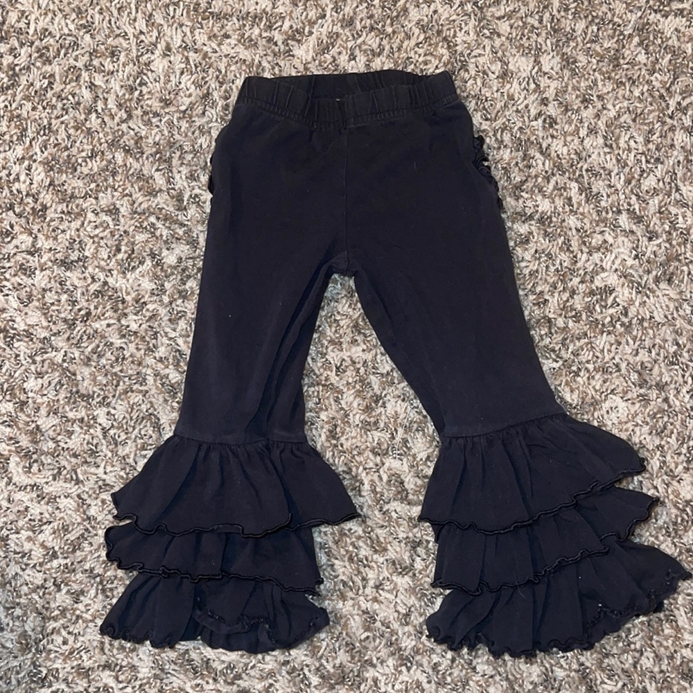 Ruffle Butts like new!